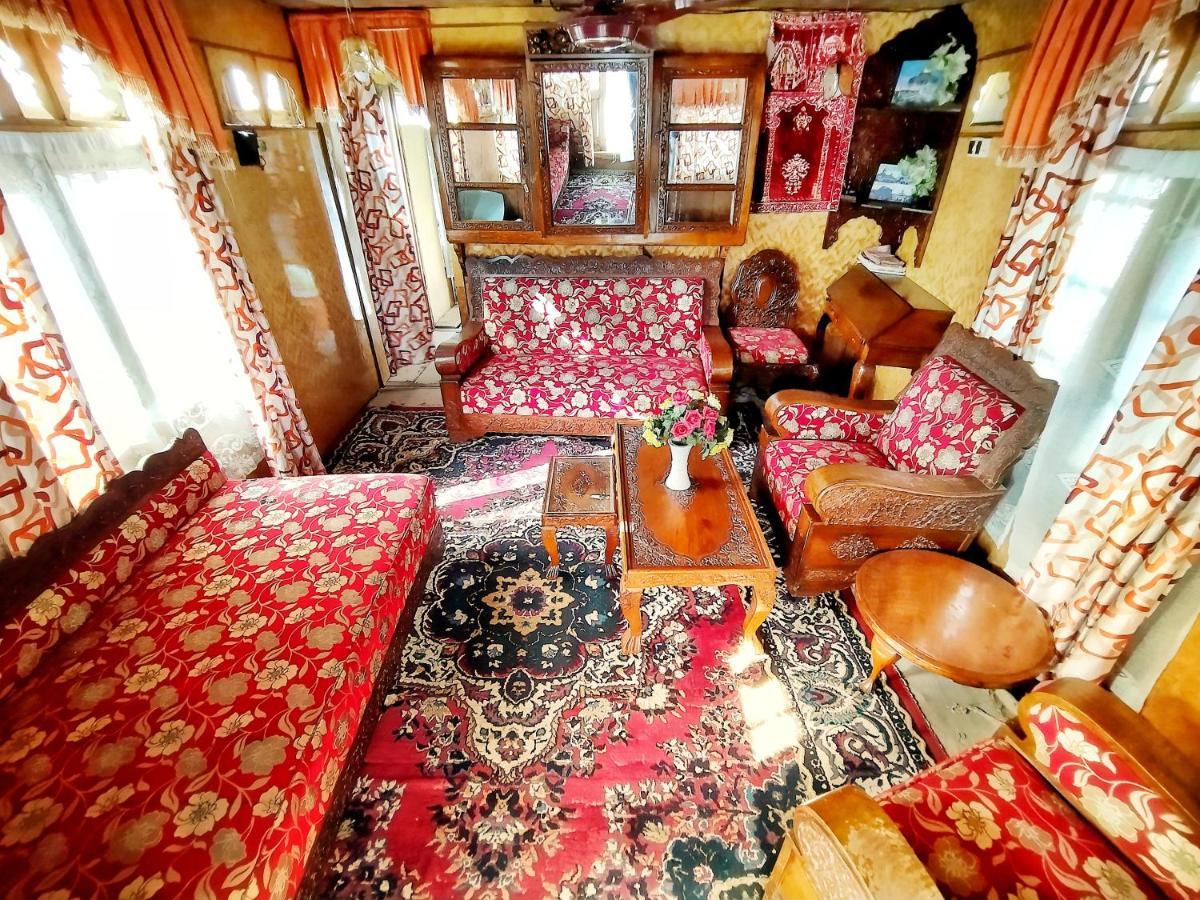 Raja'S Palace Houseboat - Kashmir Srīnagar Esterno foto