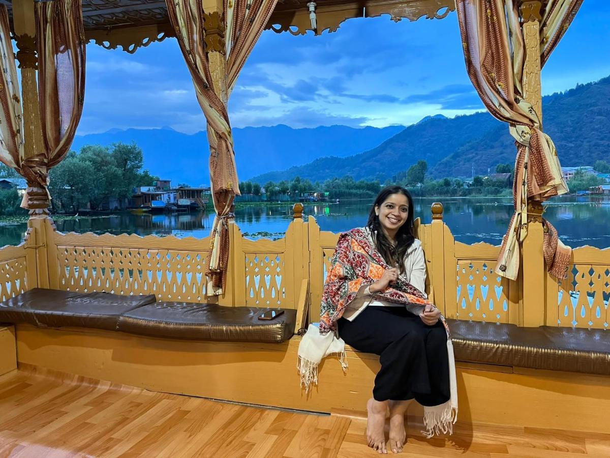 Raja'S Palace Houseboat - Kashmir Srīnagar Esterno foto